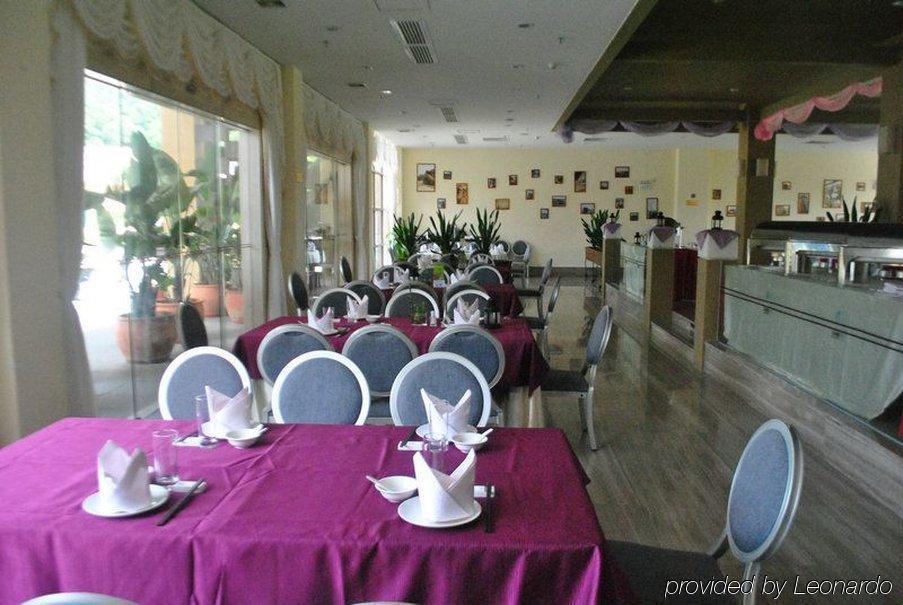 Grand River Resort Hotel Cantón Restaurante foto